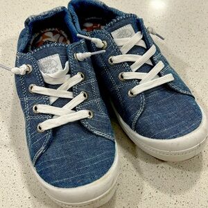 Blue ROXY Bayshore Slip-On sneakers US size 8
